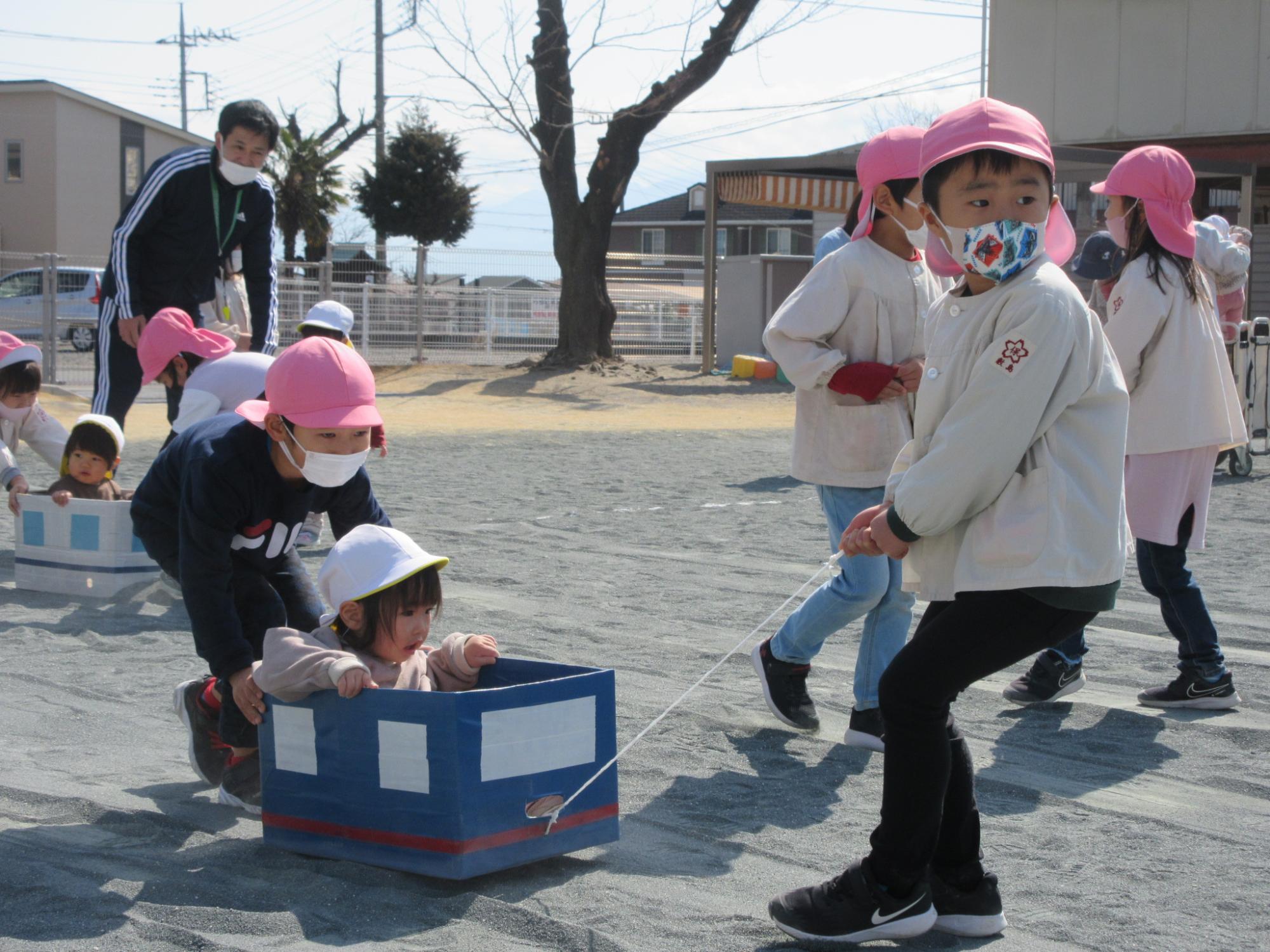 お別れ会に参加するもも組