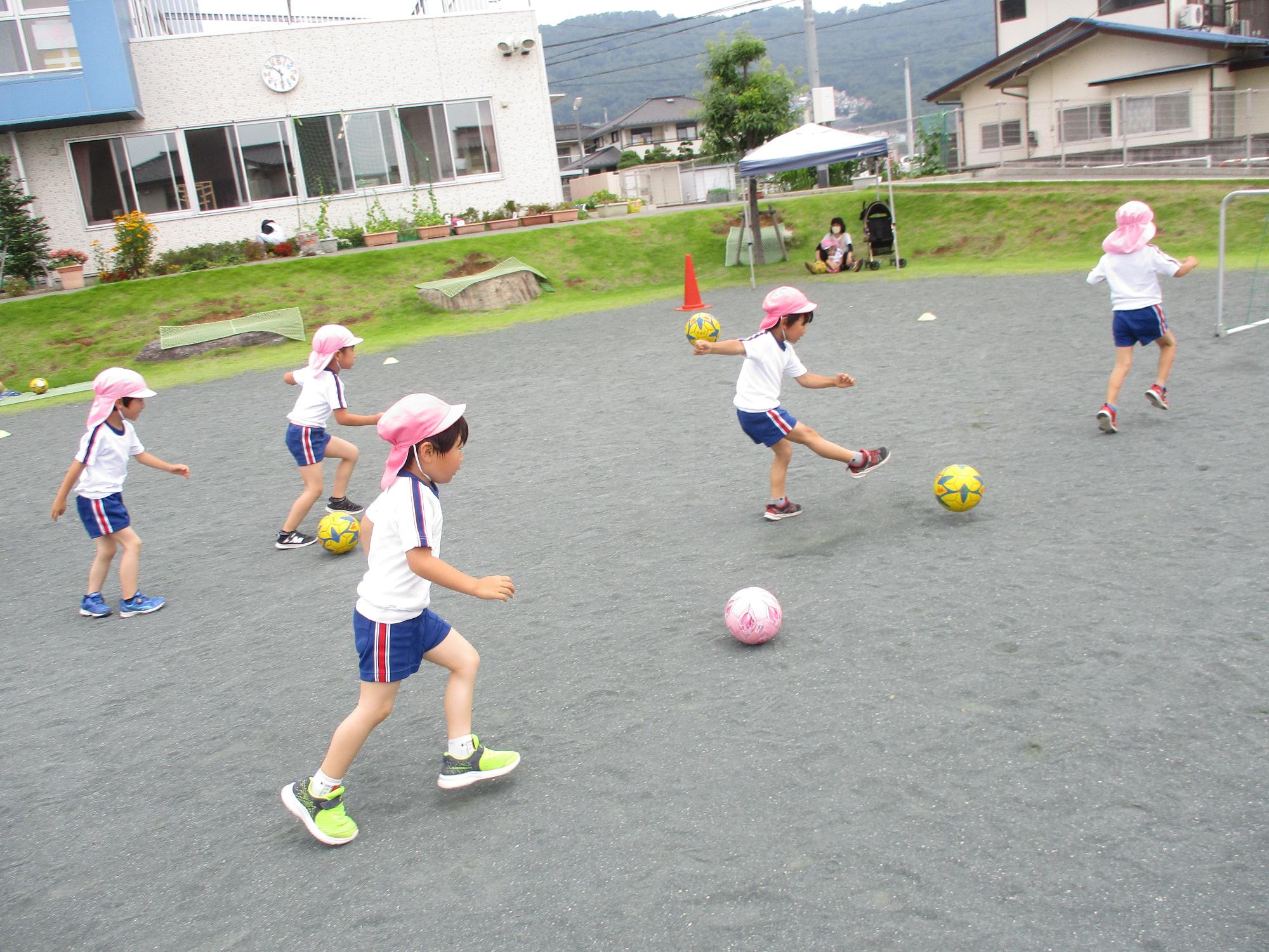 もも組 サッカー教室