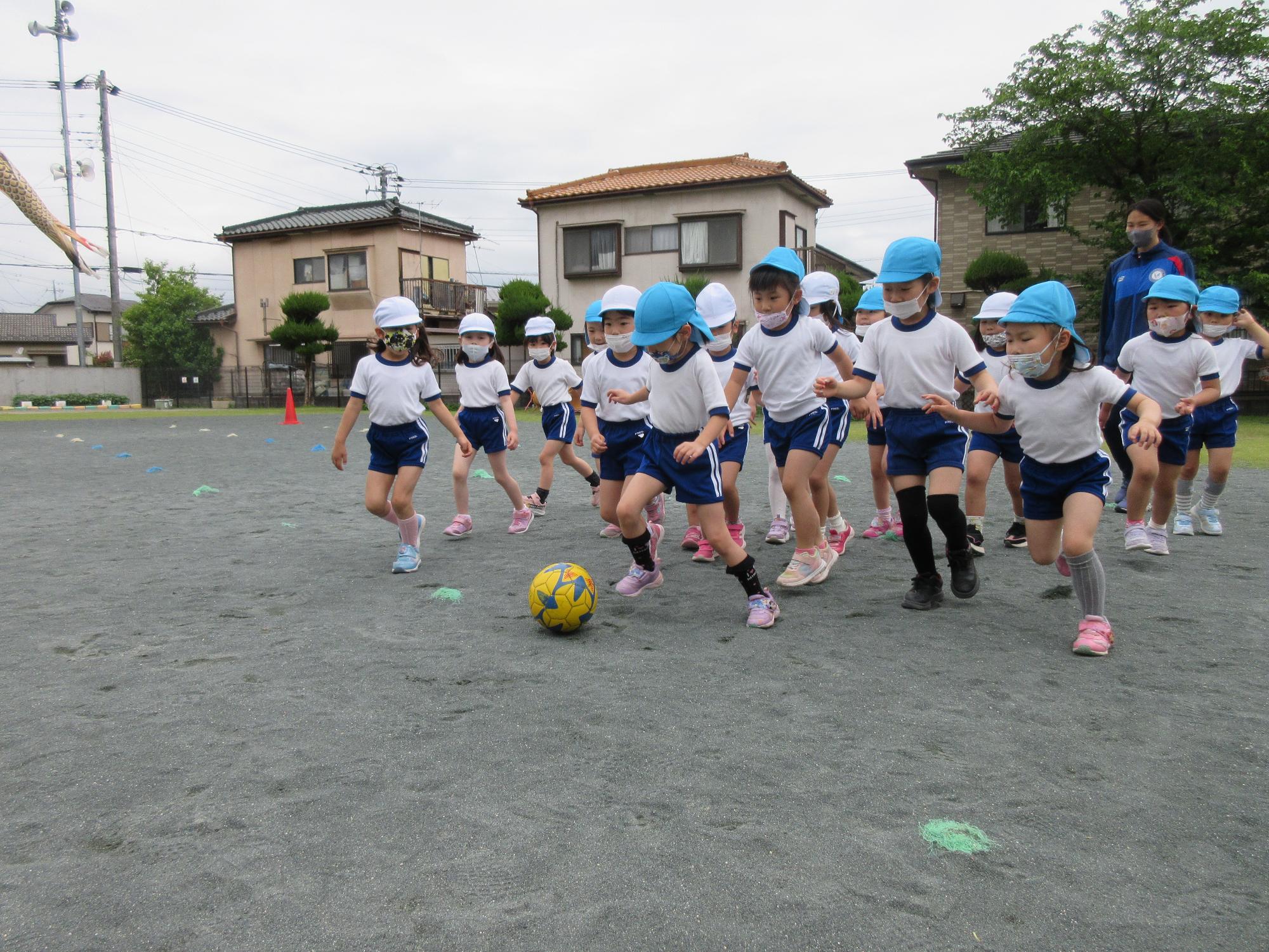 サッカー