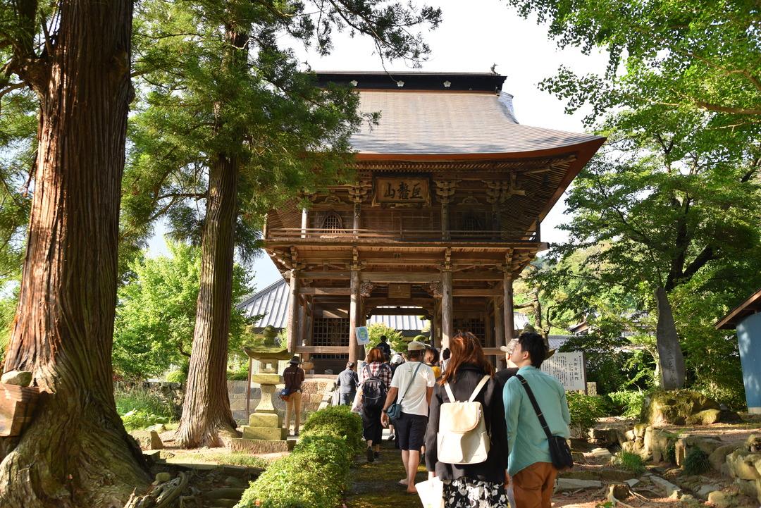 天澤寺山門の写真