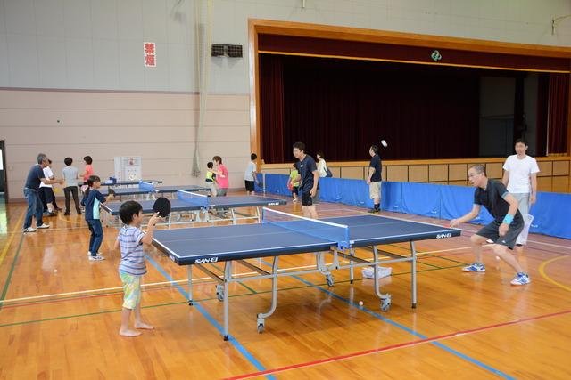 初心者市民卓球教室の様子の写真3