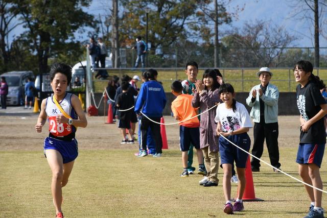 甲斐市駅伝大会 走っている選挙の写真8