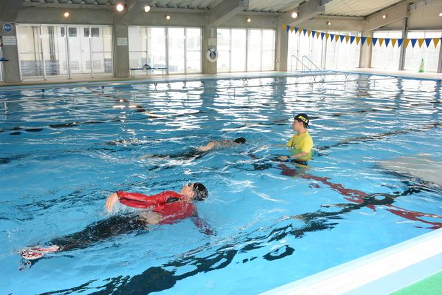 着衣水泳教室の写真4