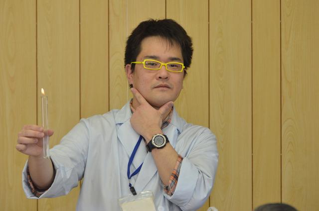 ふれあい講座講師の上野さんの写真