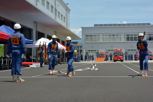 (写真)双葉第1分団によるポンプ車操法