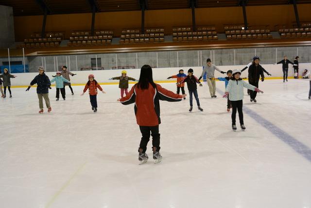 初心者のための市民スケート教室