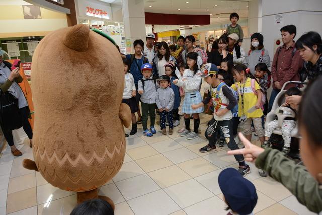 やはたいぬじゃんけん大会