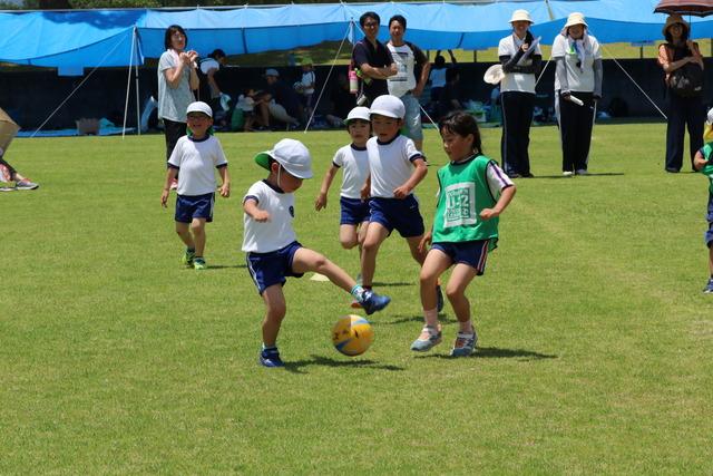 甲斐市キッズサッカー交流大会の様子の写真4