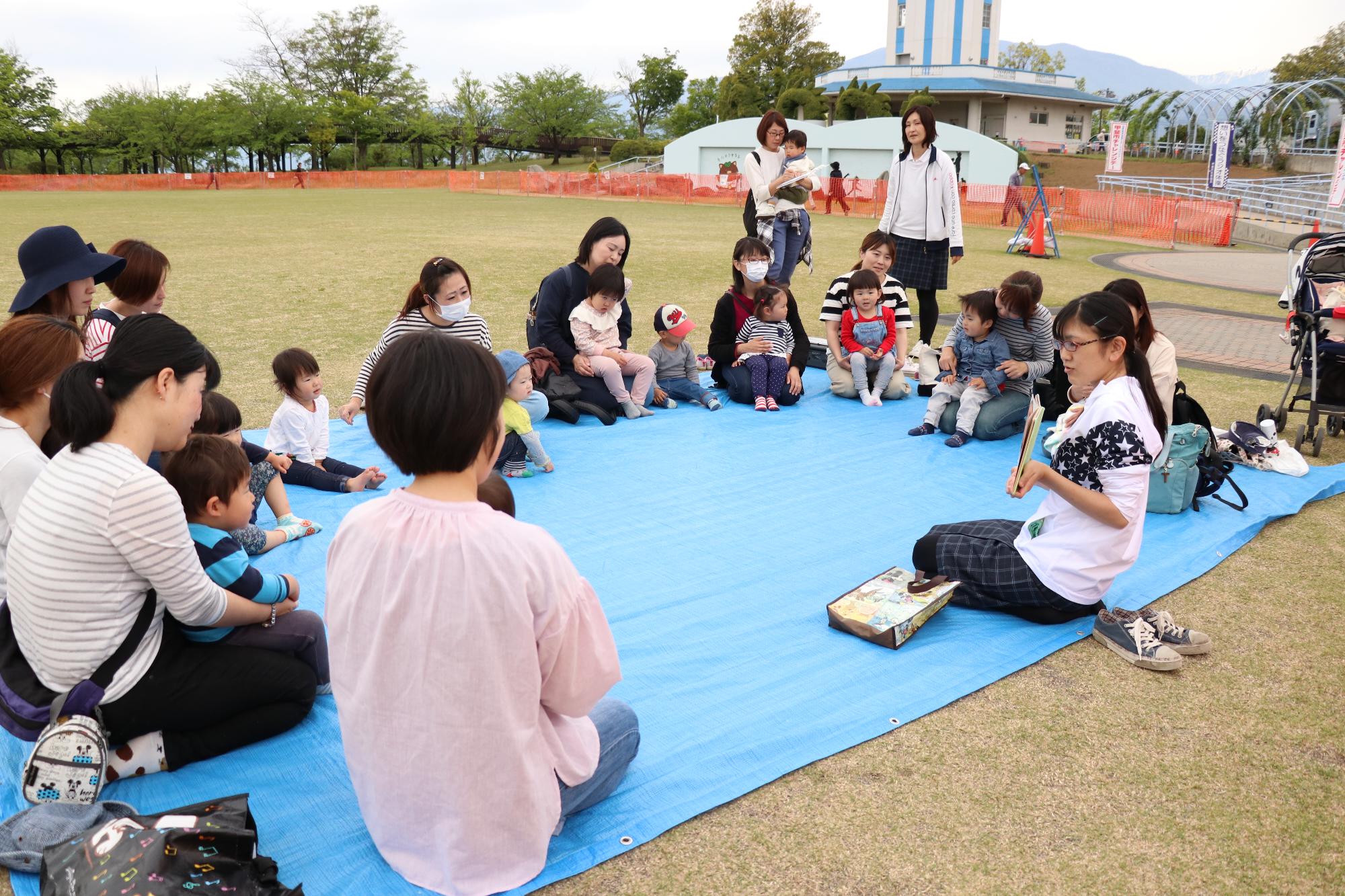 子育て支援センター「ヤンチャリカ」