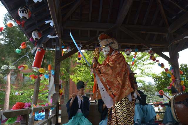 神社まつり様子の写真4