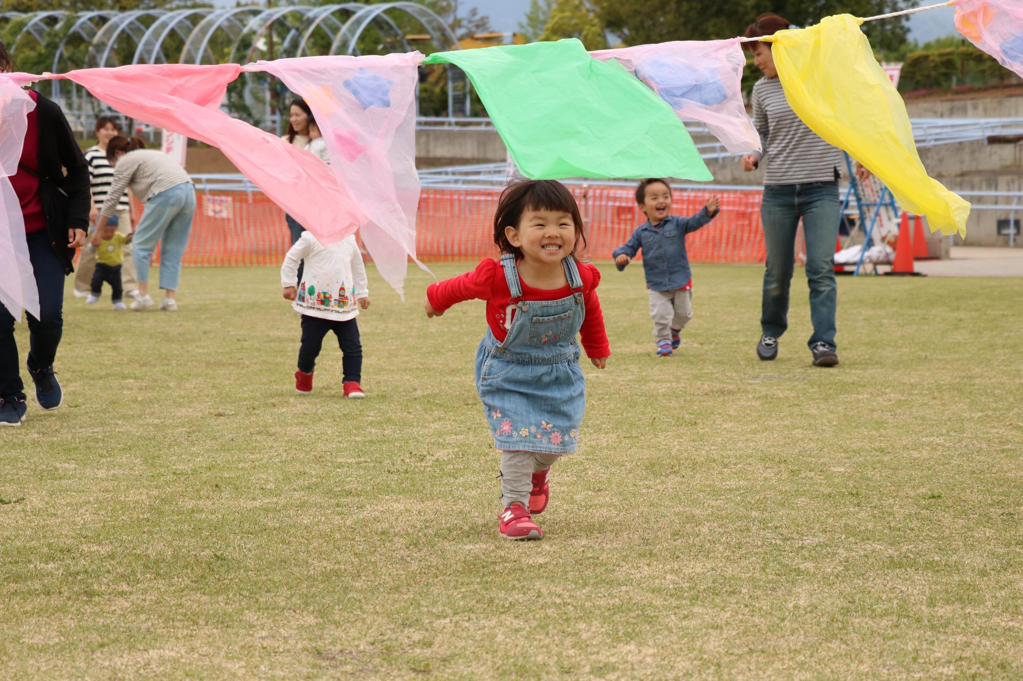 子育て支援センター「ヤンチャリカ」