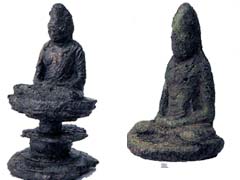 銅造仏形坐像の写真