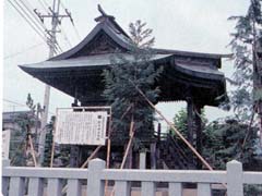 松尾神社本殿の写真