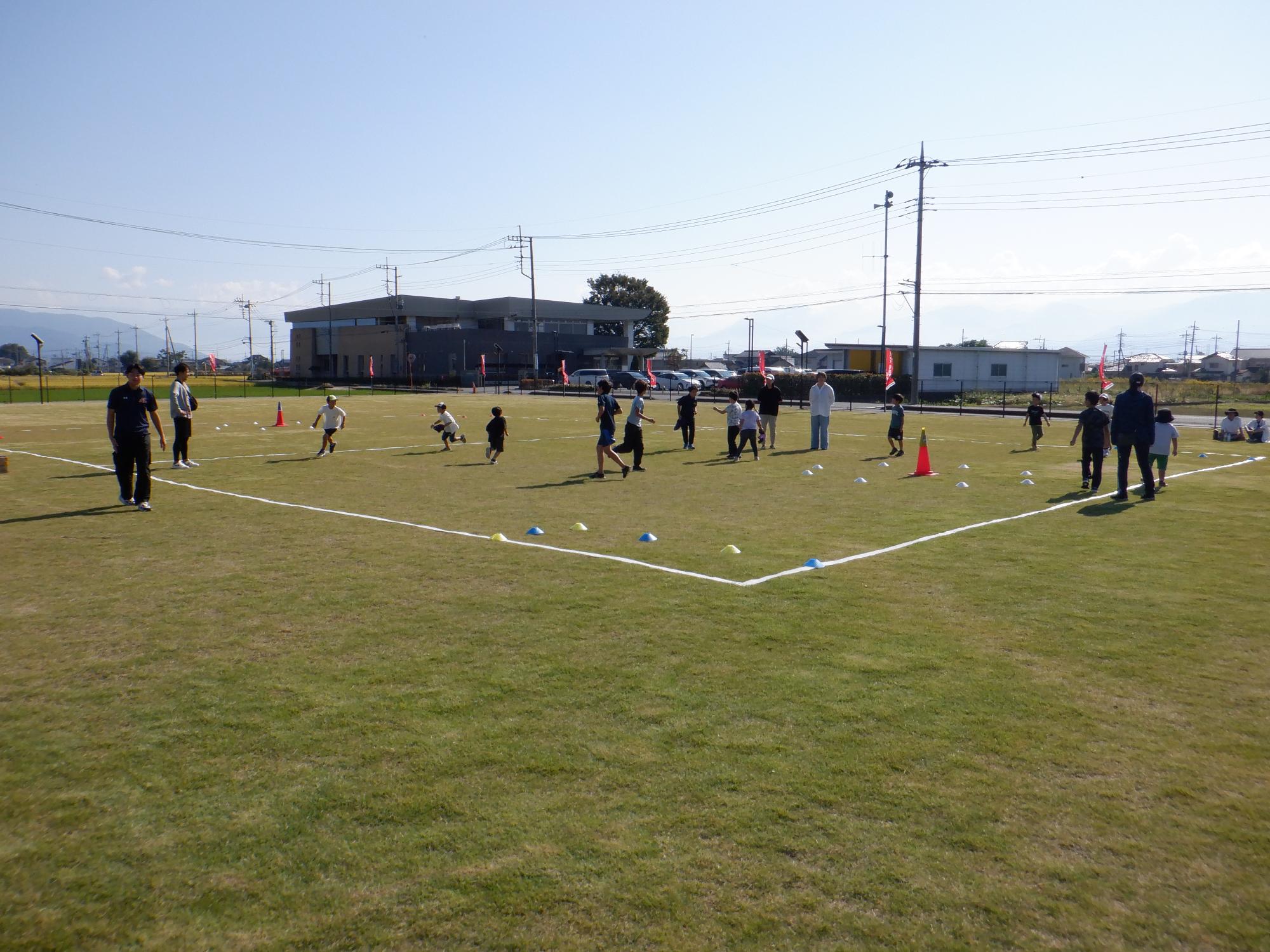 スポーツ鬼ごっこの様子