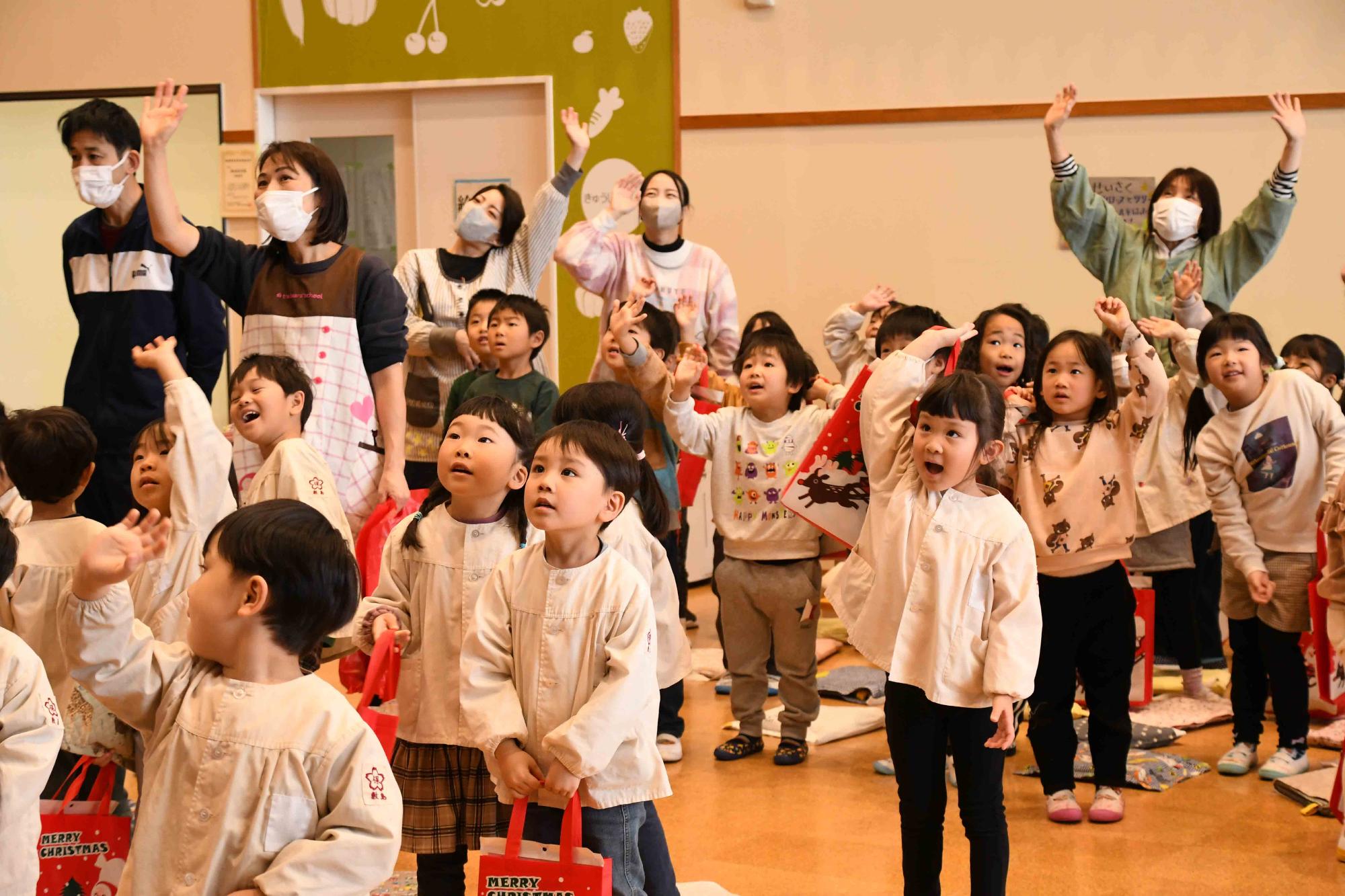 20231221敷島保育園クリスマス会17