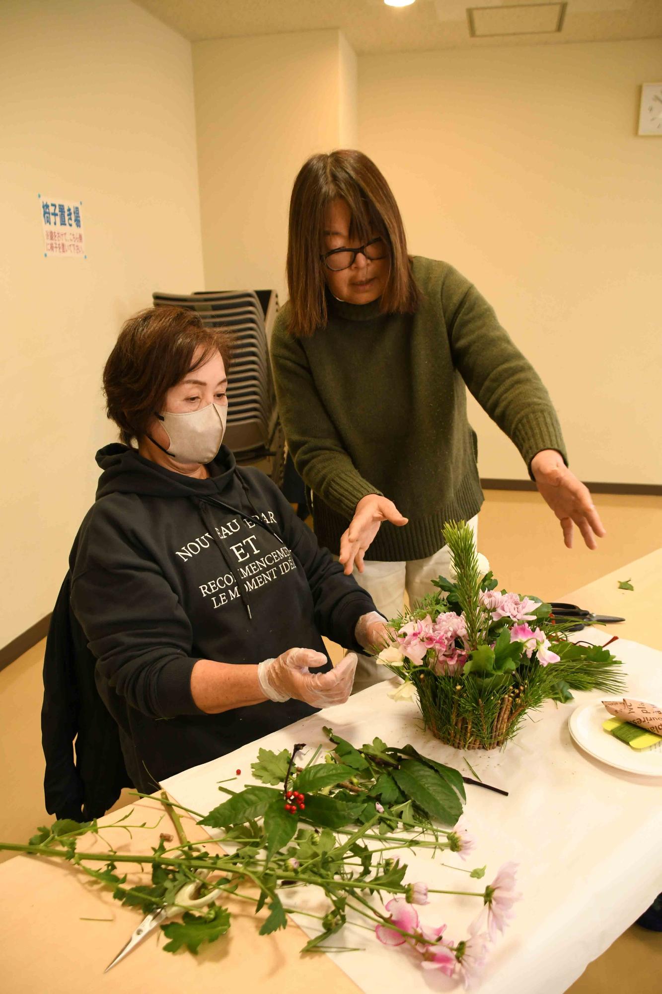 20231226フラワーアレンジメント16