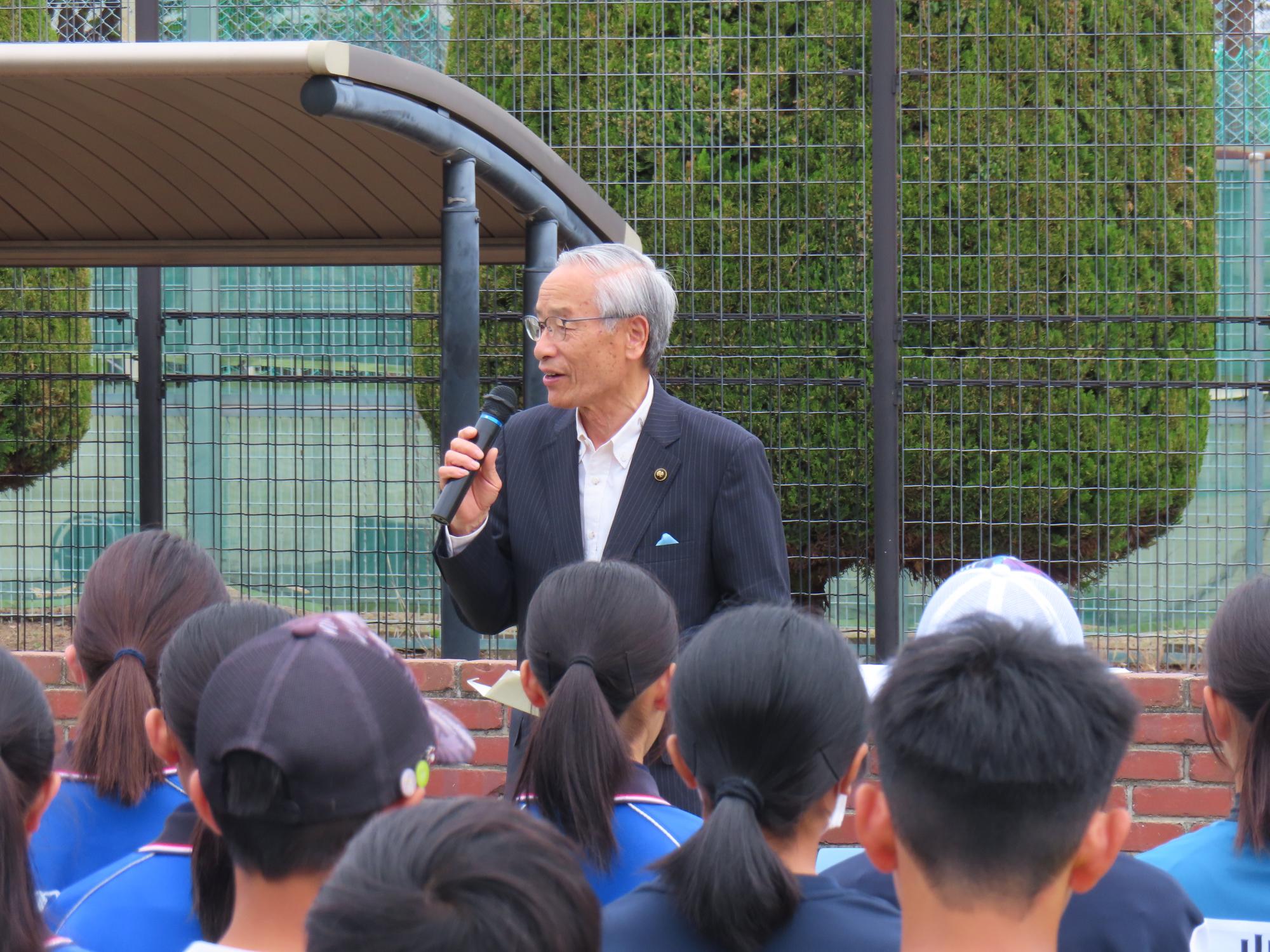 第20回甲斐市長杯ソフトテニス大会の写真