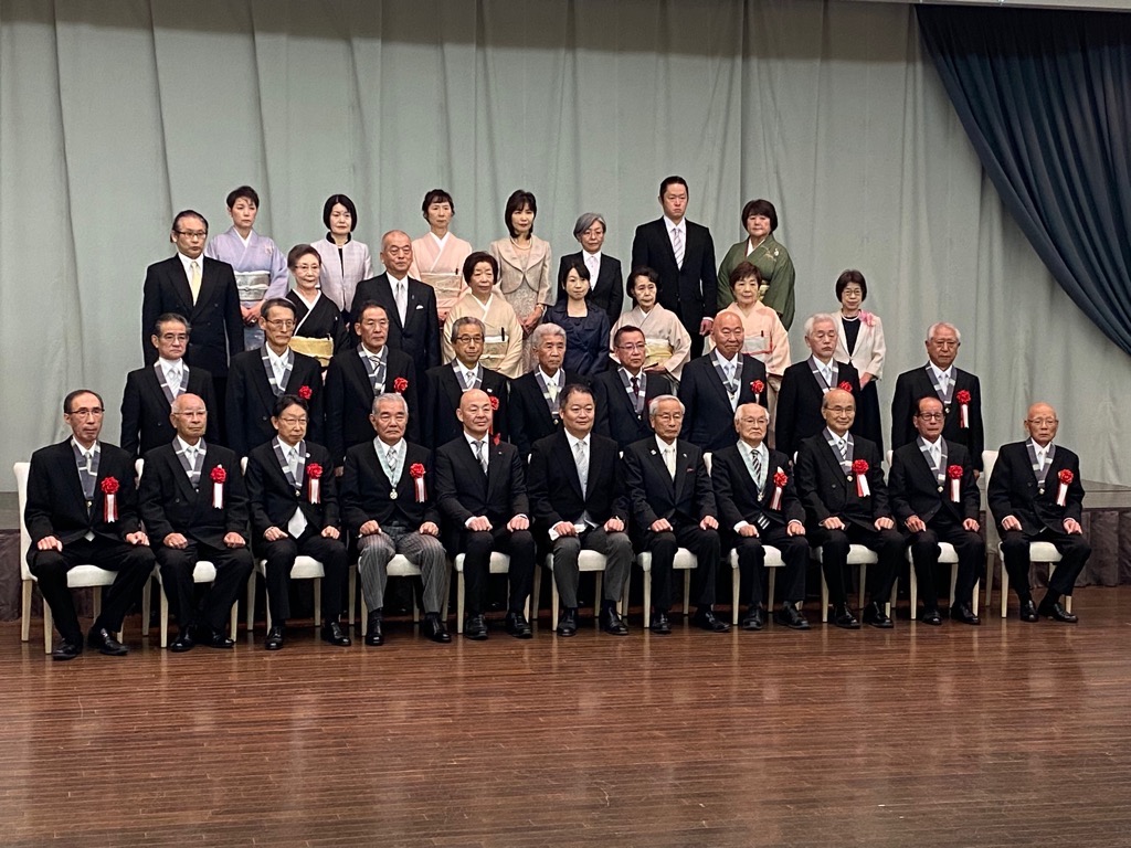 山梨県政功績者表彰式の写真