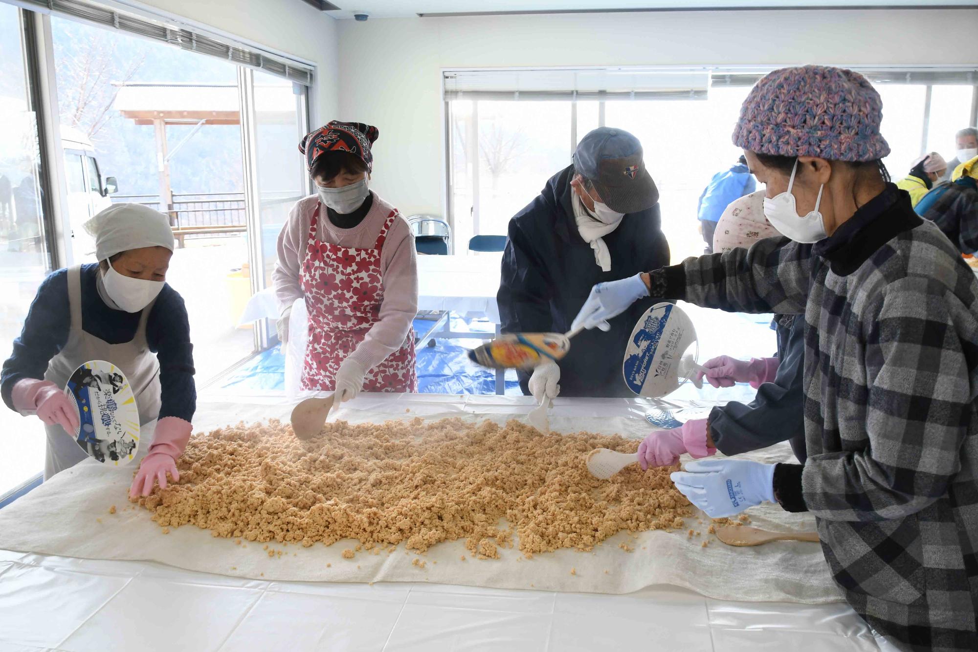 20240209ゆうのう敷島みそ作り体験3