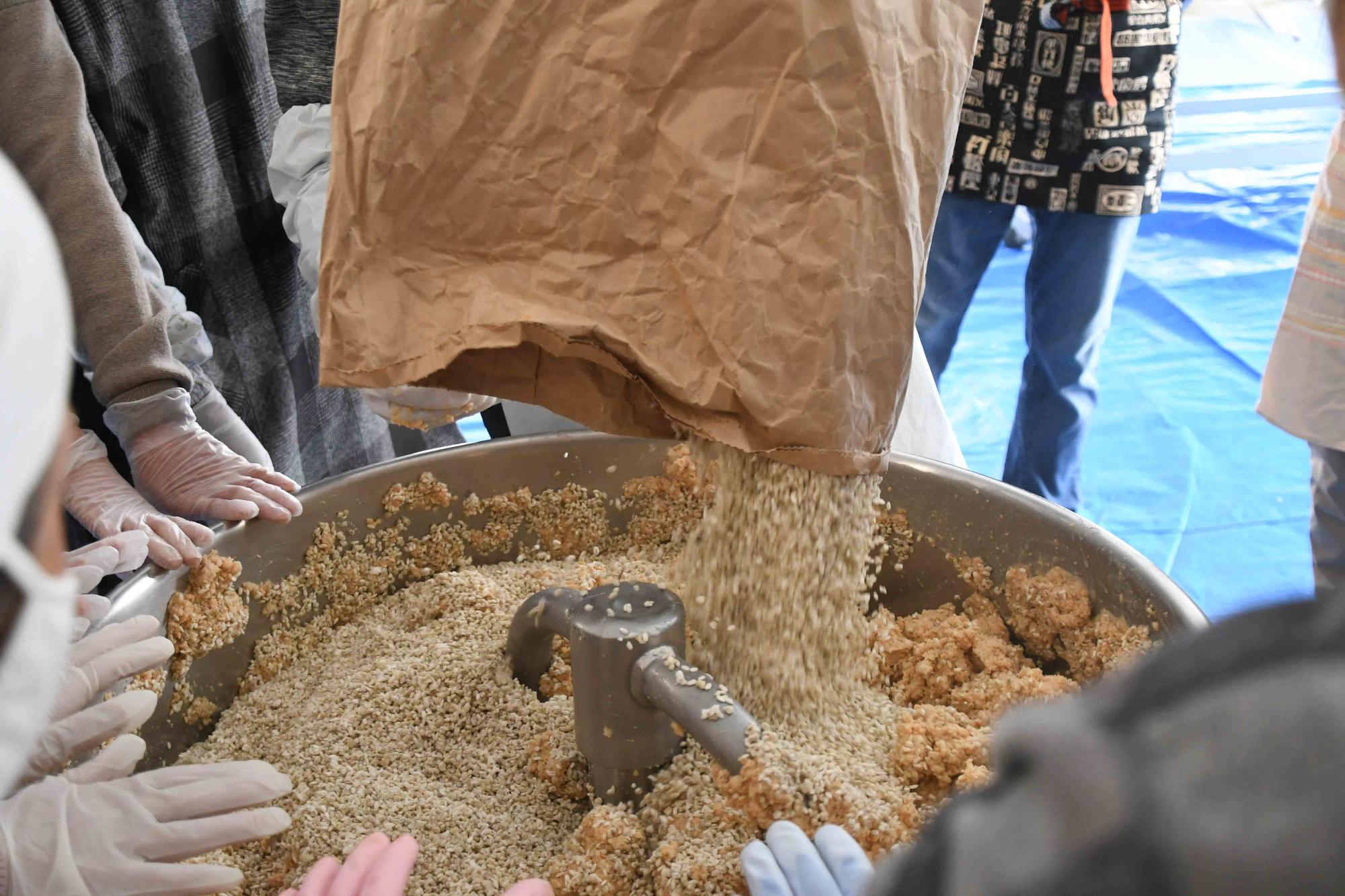 20240209ゆうのう敷島みそ作り体験8