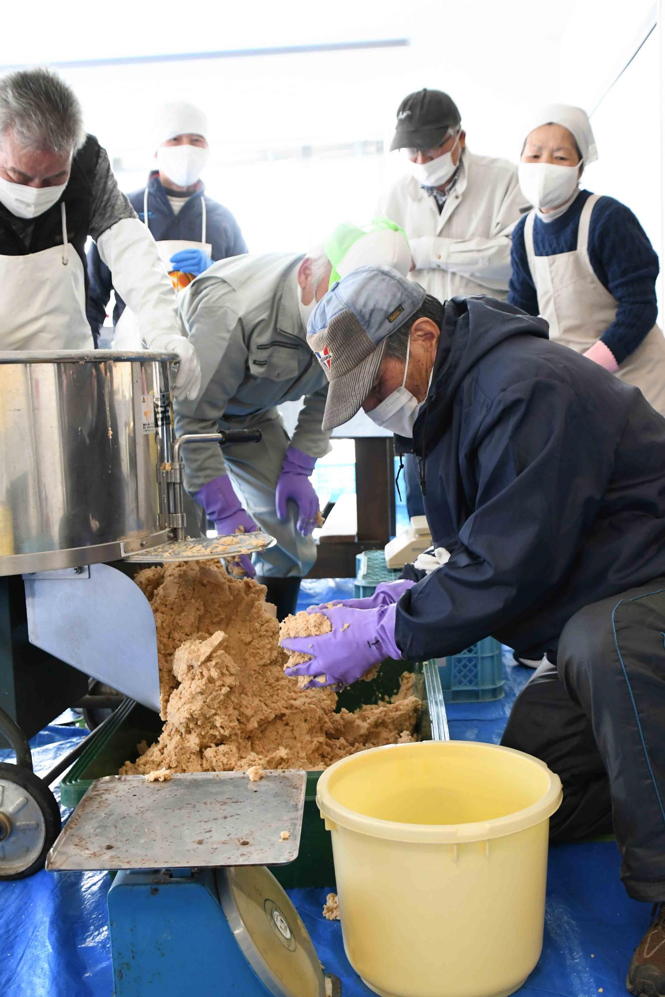 20240209ゆうのう敷島みそ作り体験10