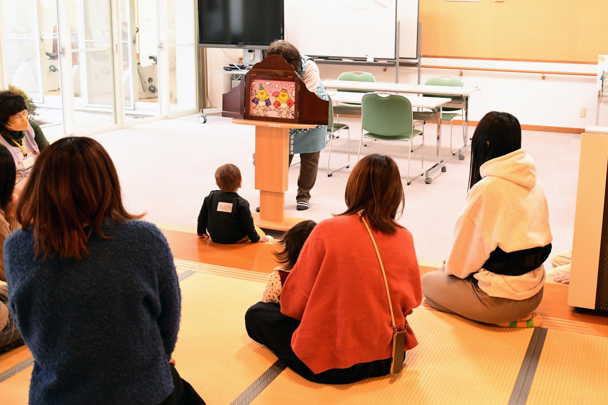 20240221子育てサロンクローバーひな祭り6