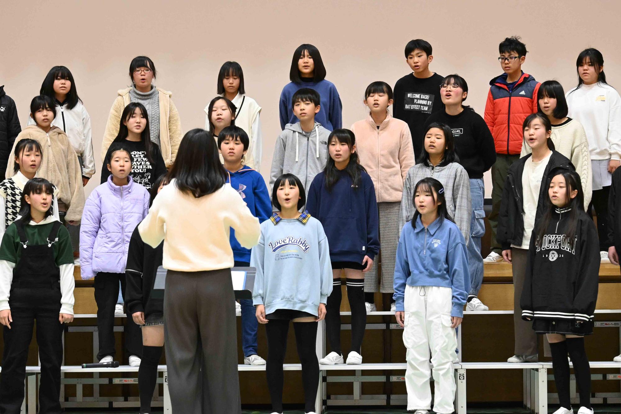 竜王小学校6年生を送る会31