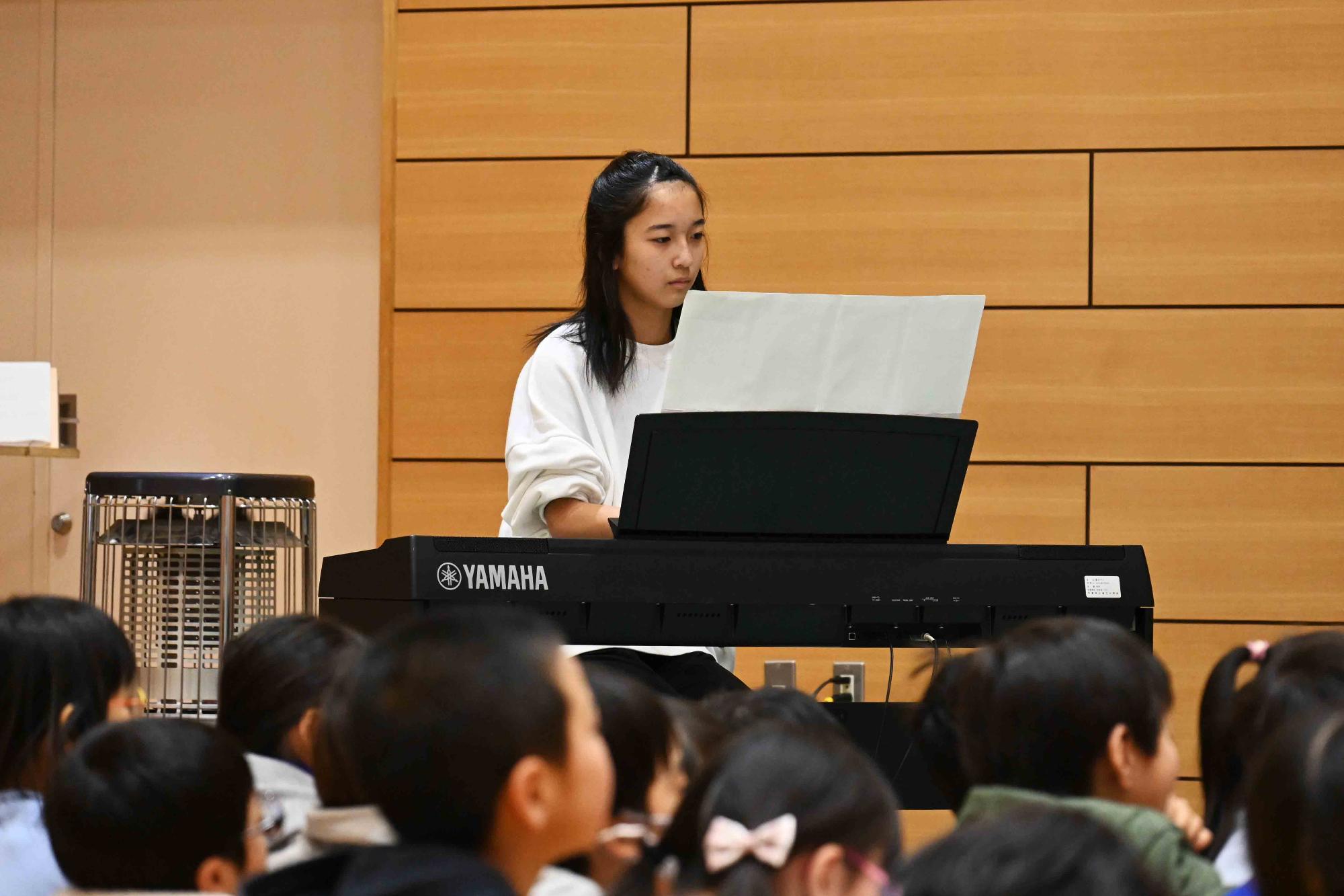 竜王小学校6年生を送る会33