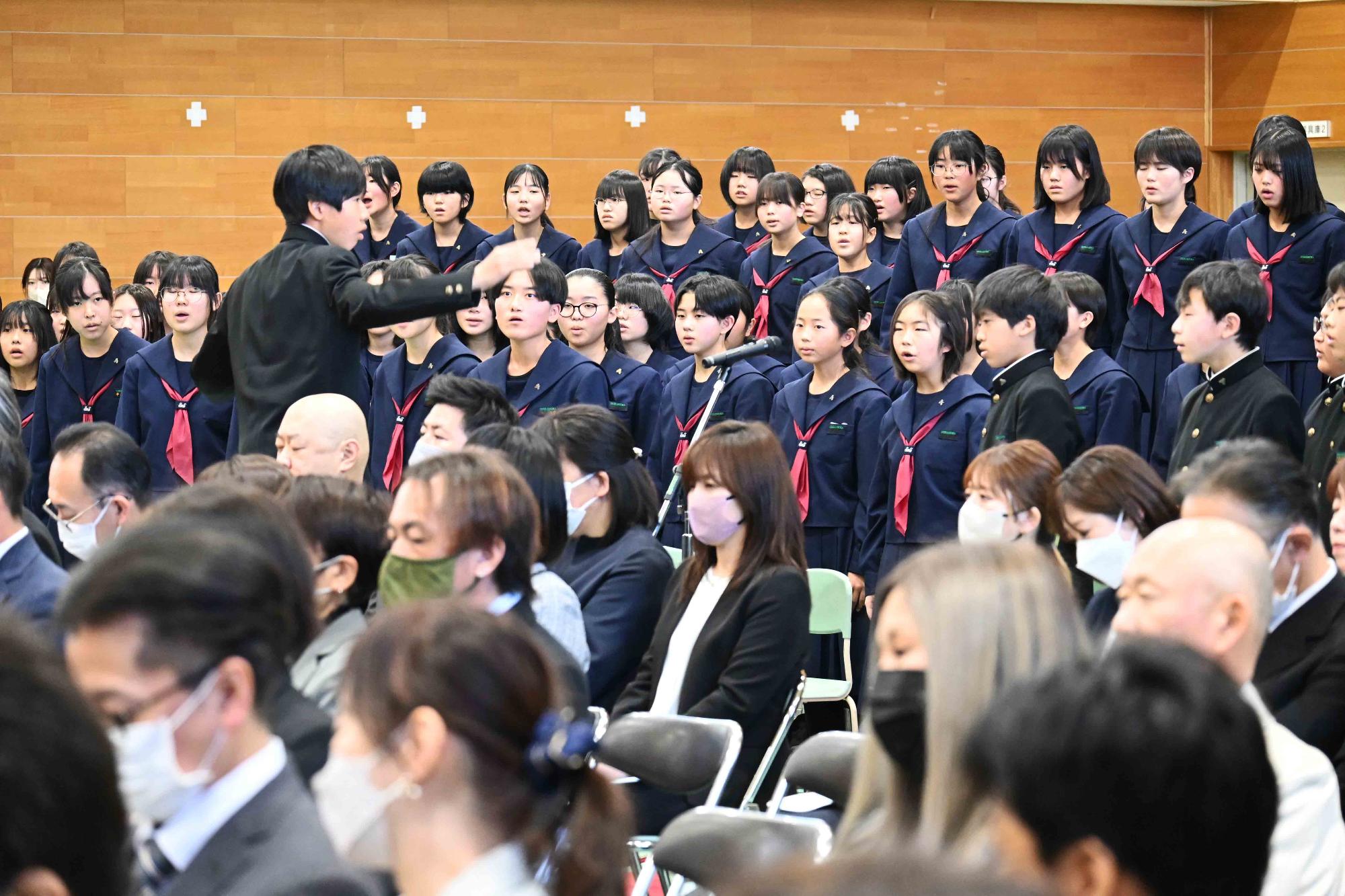 敷島中卒業式14