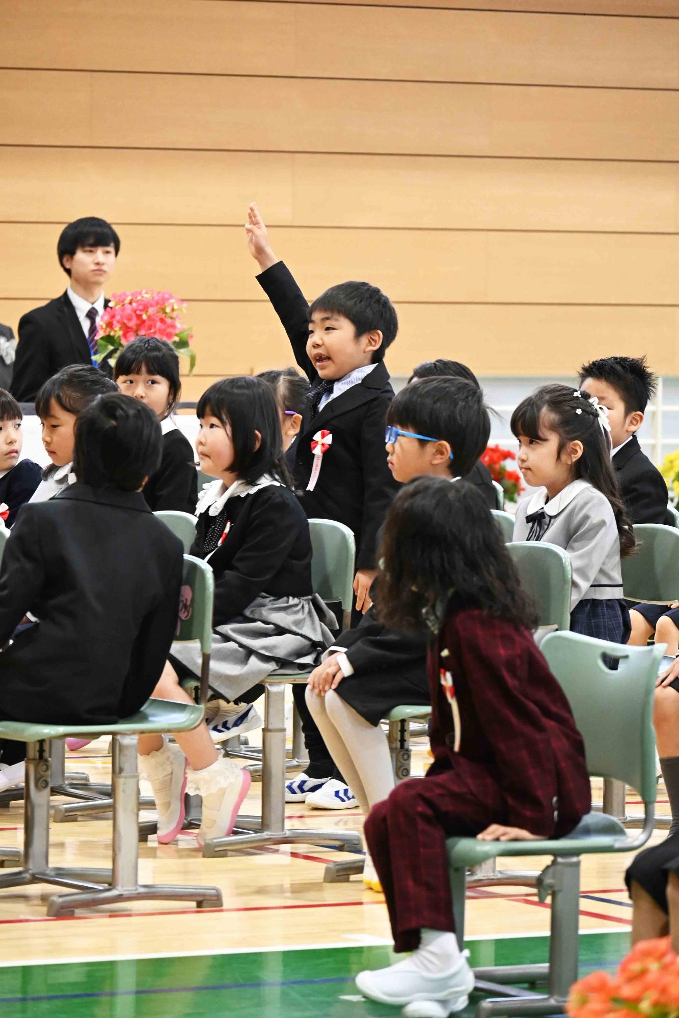 敷島南小入学式5