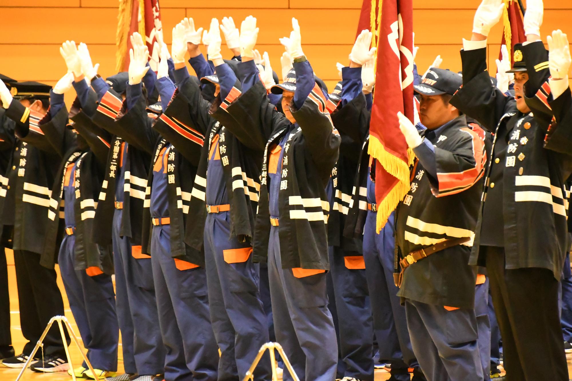 20240413消防団入退団式7