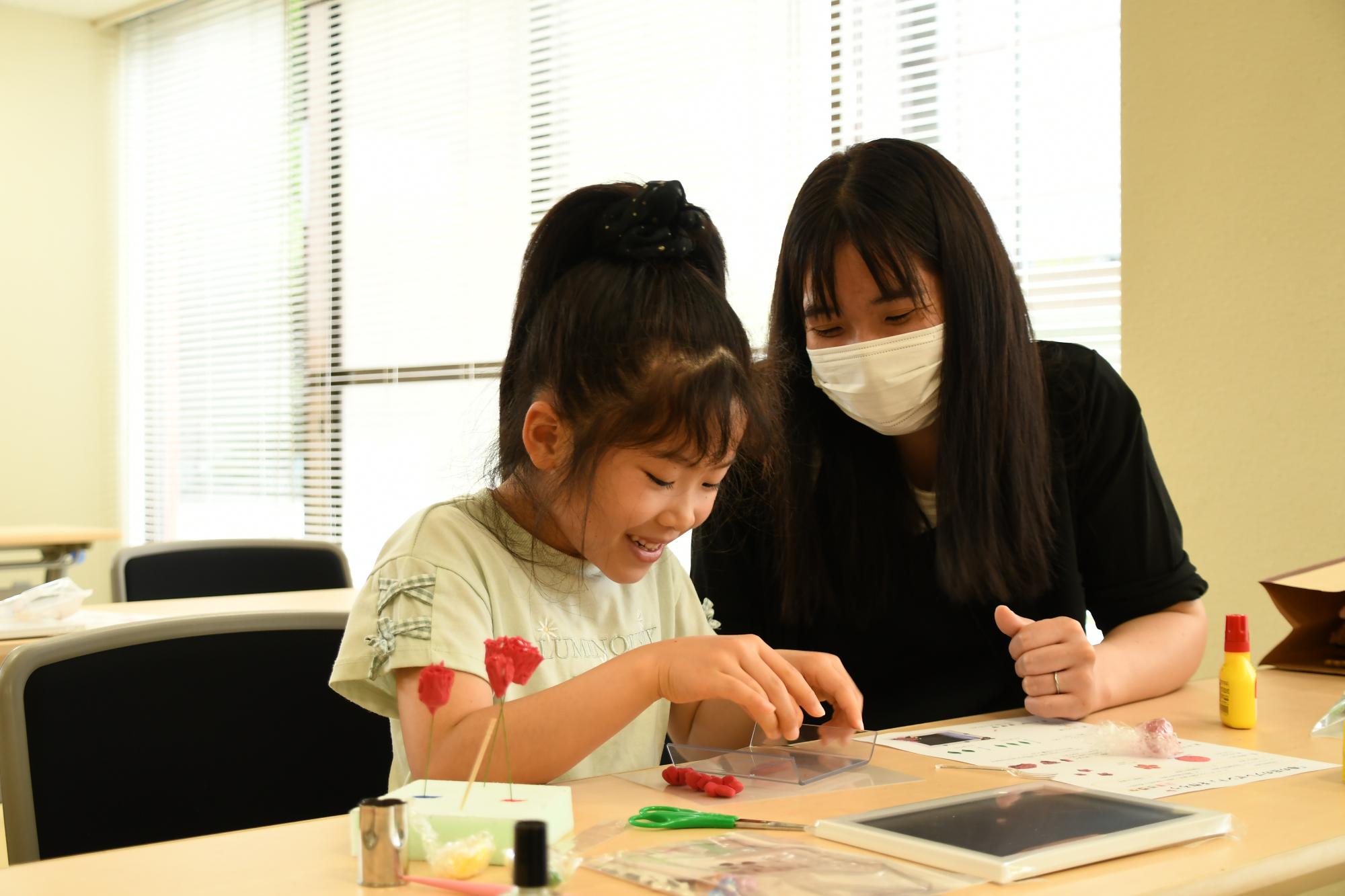 20240427親子プレゼント作り5