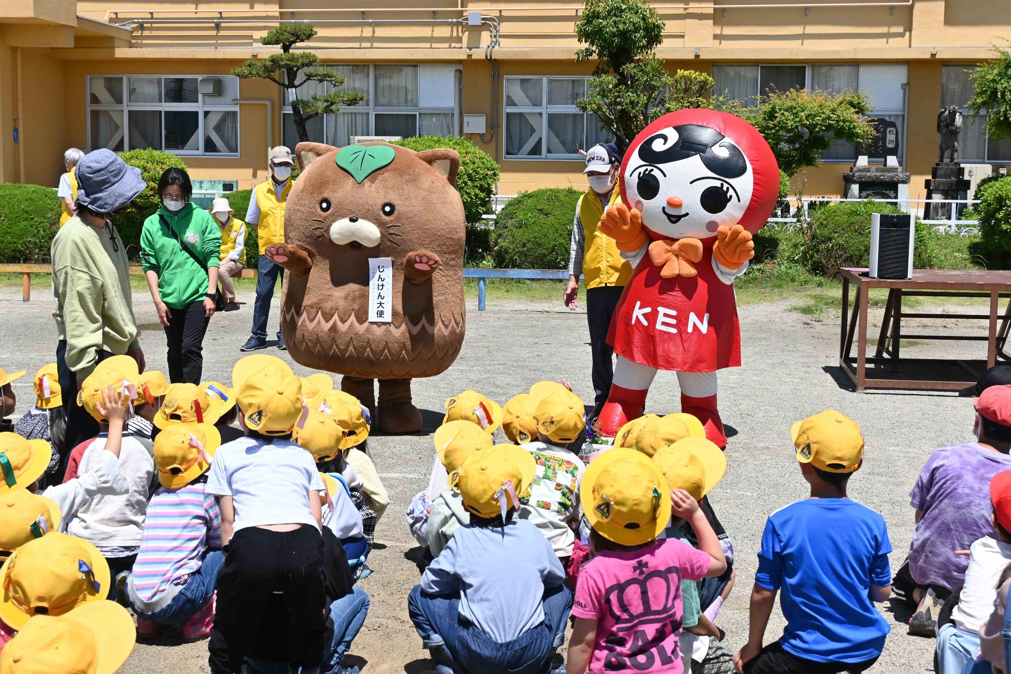 人権の花玉小13