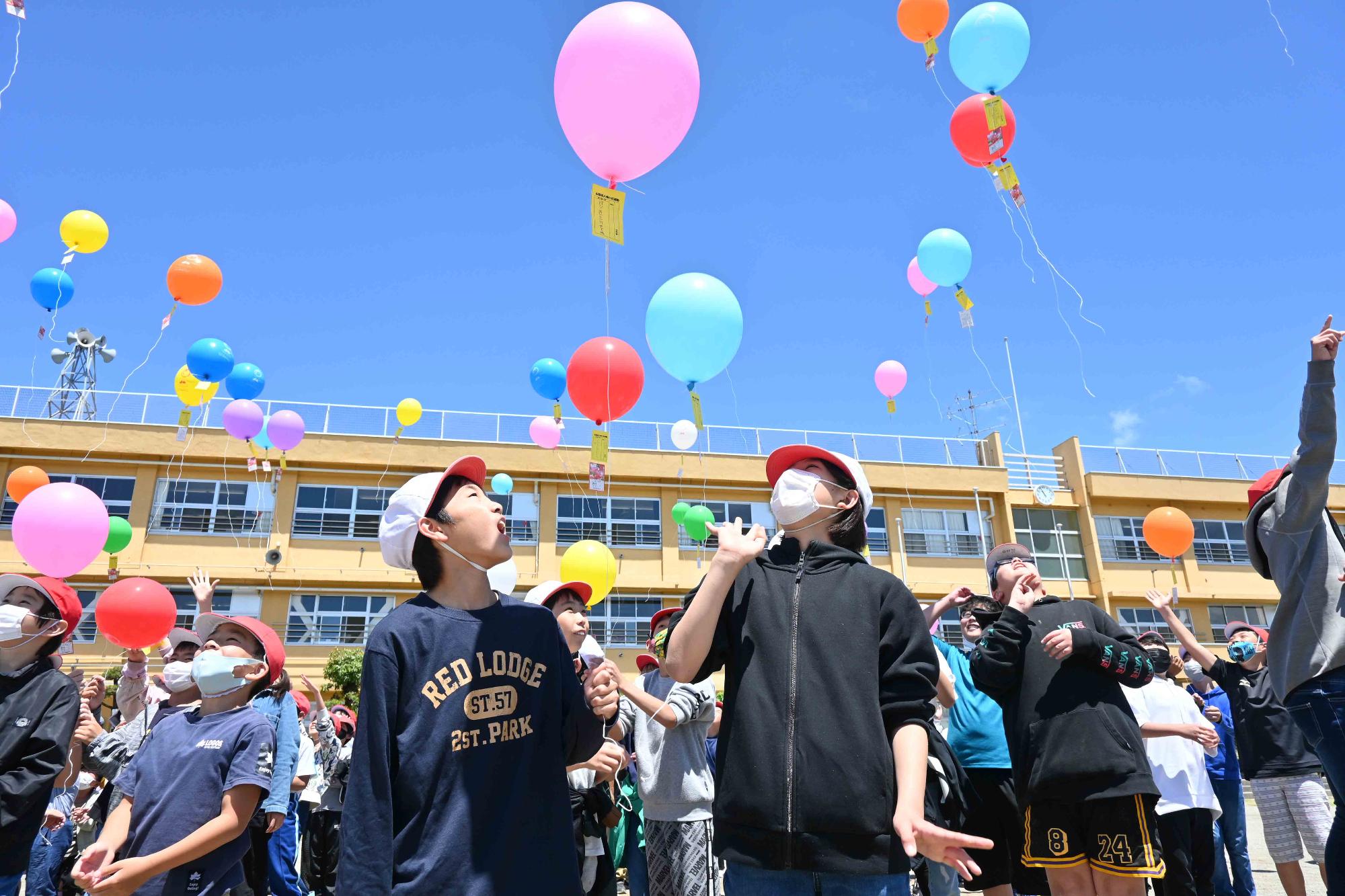 人権の花玉小17