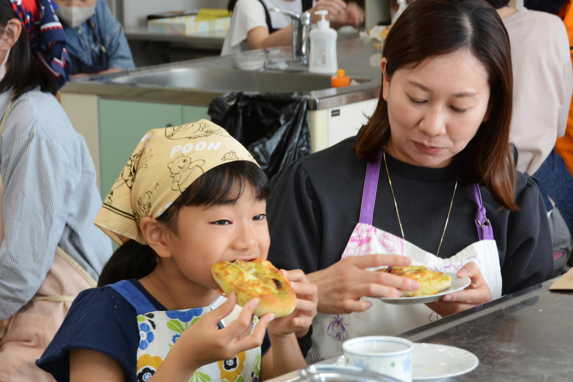 20240526親子天然酵母パン作り15