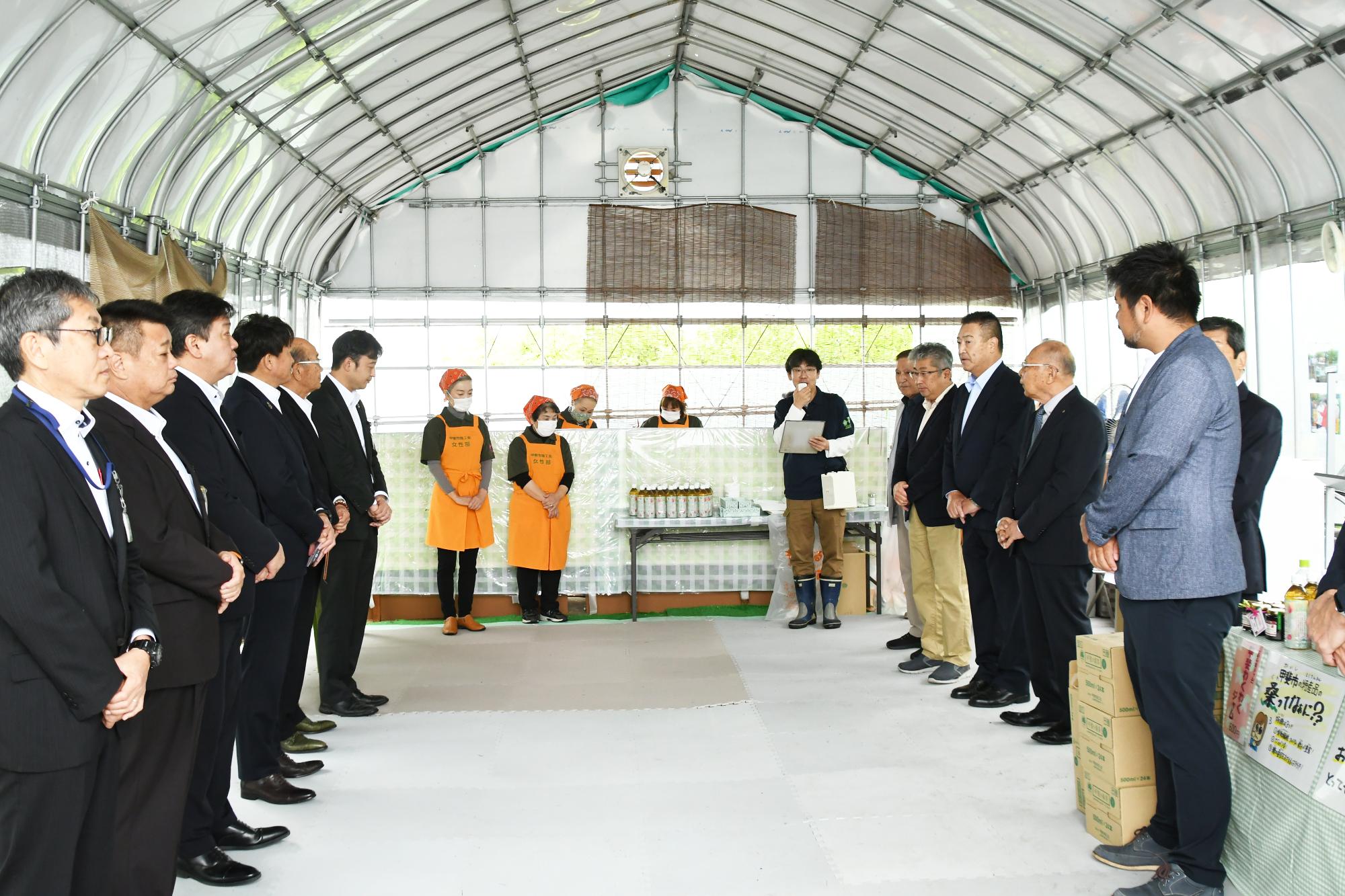 20240531桑の実摘みオープニングセレモニー写真2