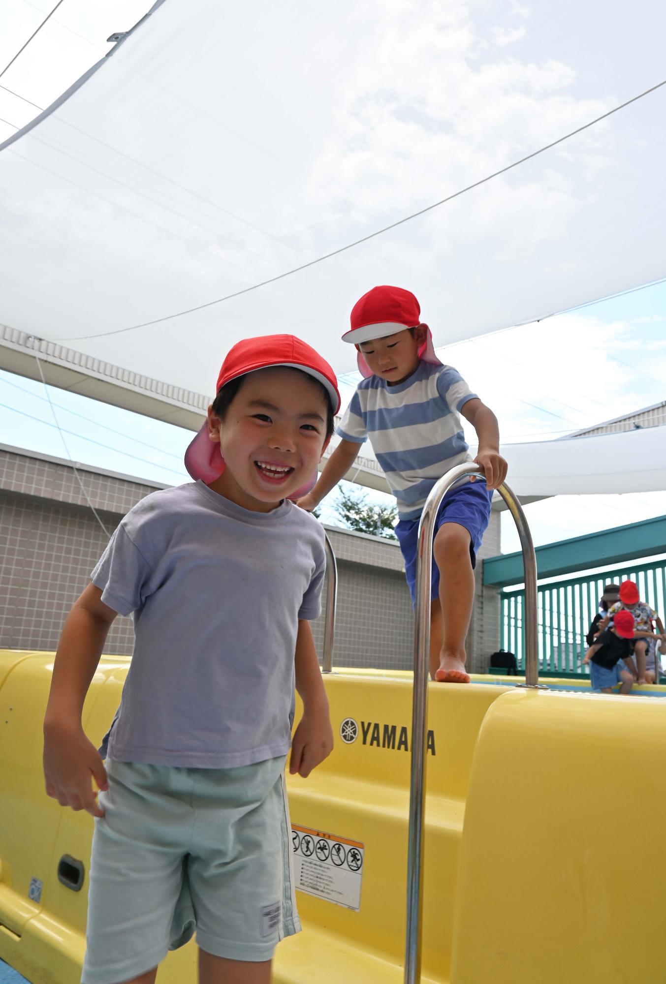 双葉西保育園プール開き13