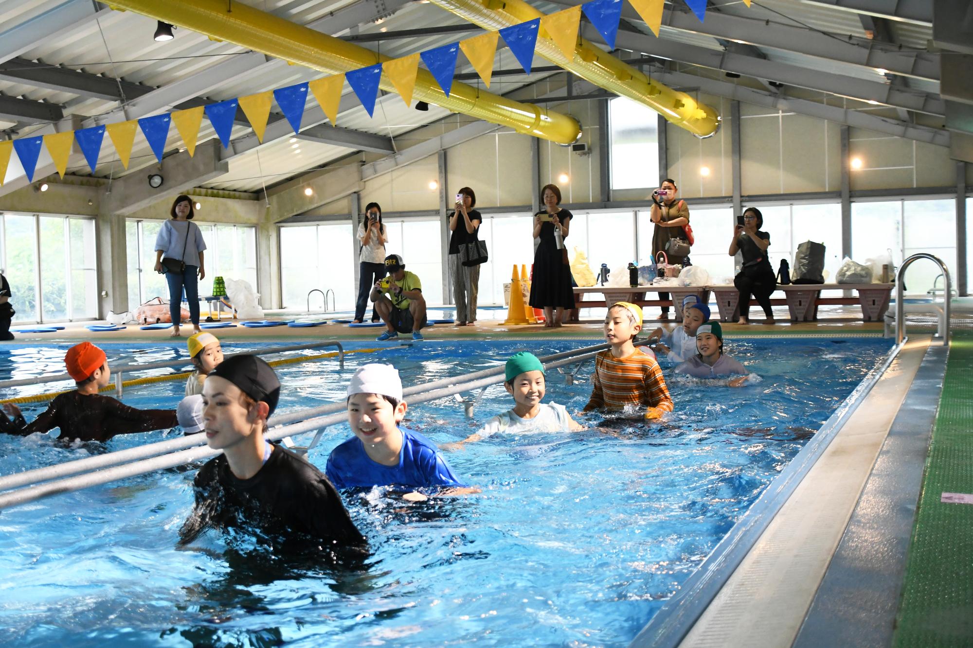 20240724着衣泳体験教室5