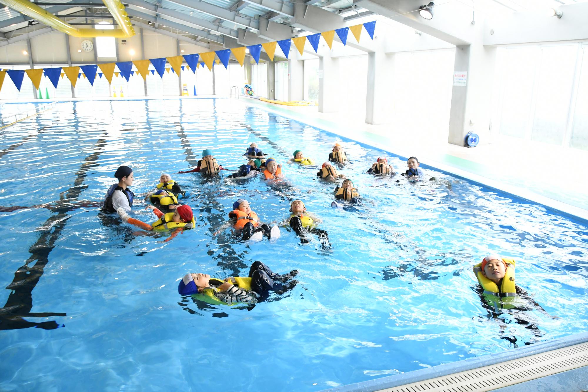 20240724着衣泳体験教室9