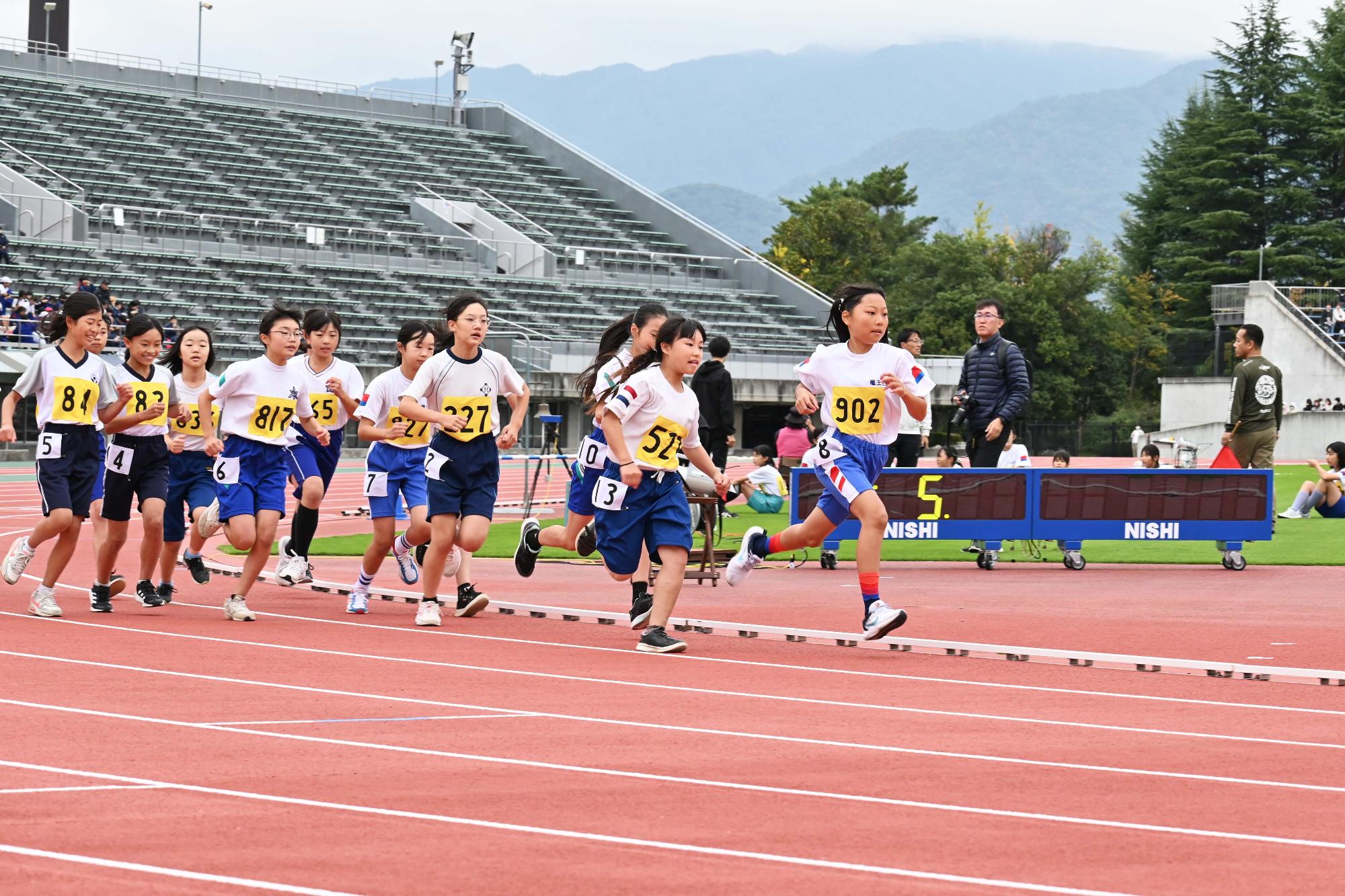 小学校陸上記録会写真19