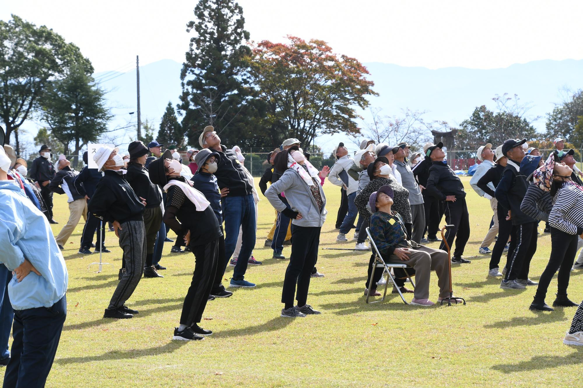 20241031高齢者運動会写真1