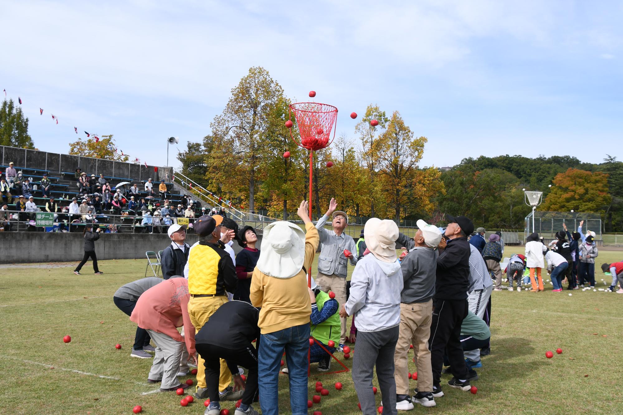 20241031高齢者運動会写真21