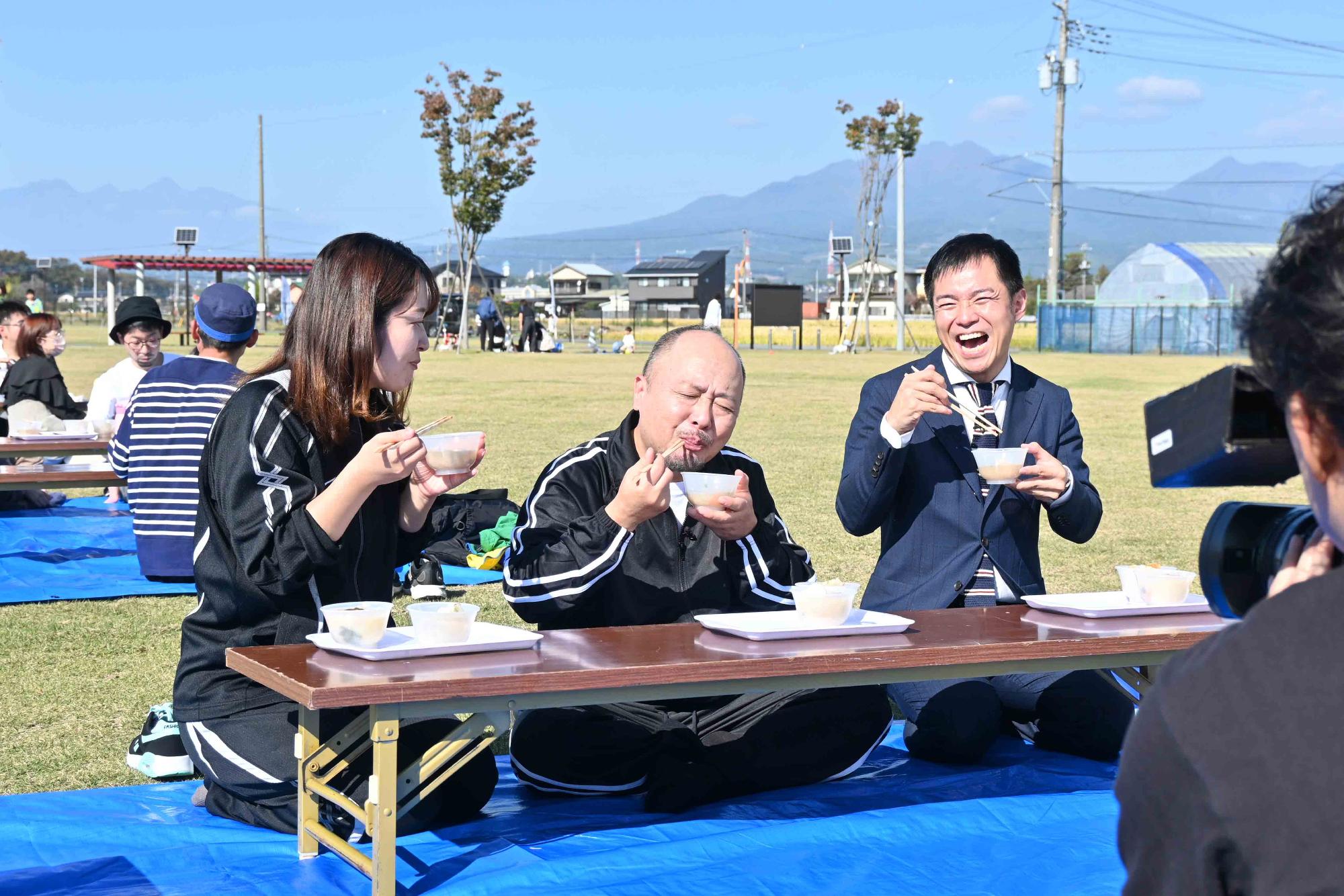 マキタ課長と芋煮会写真5
