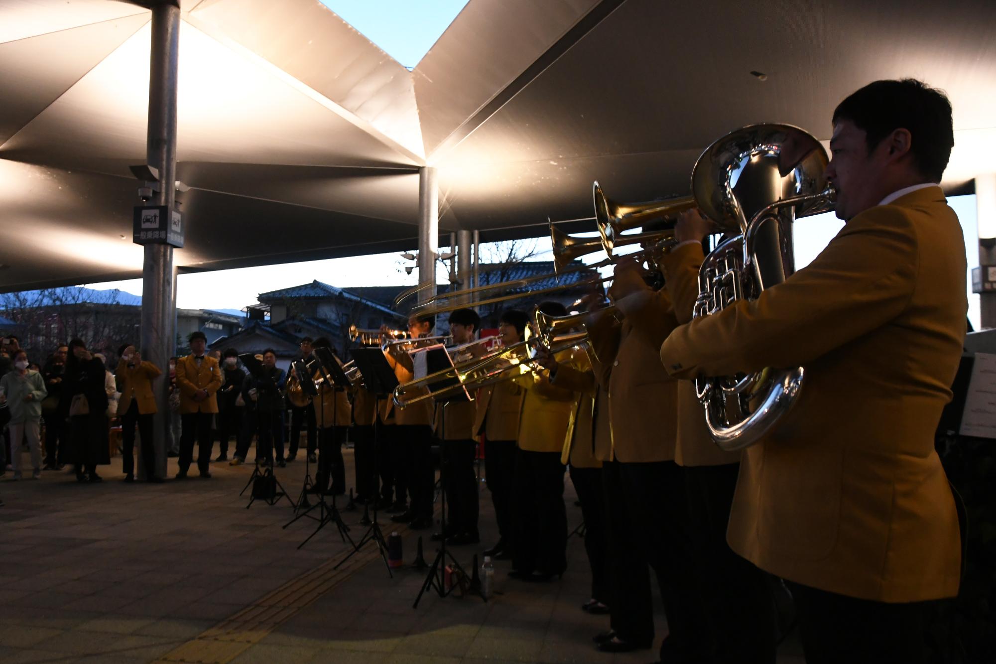 20241109竜王駅イルミネーション点灯式4