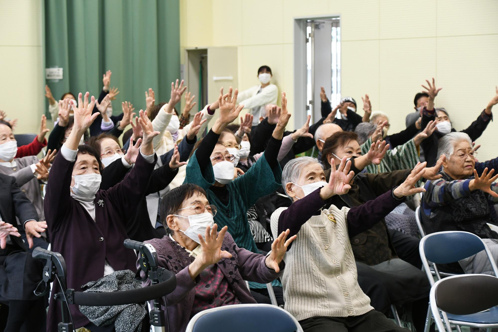 20241110中八幡区敬老会6