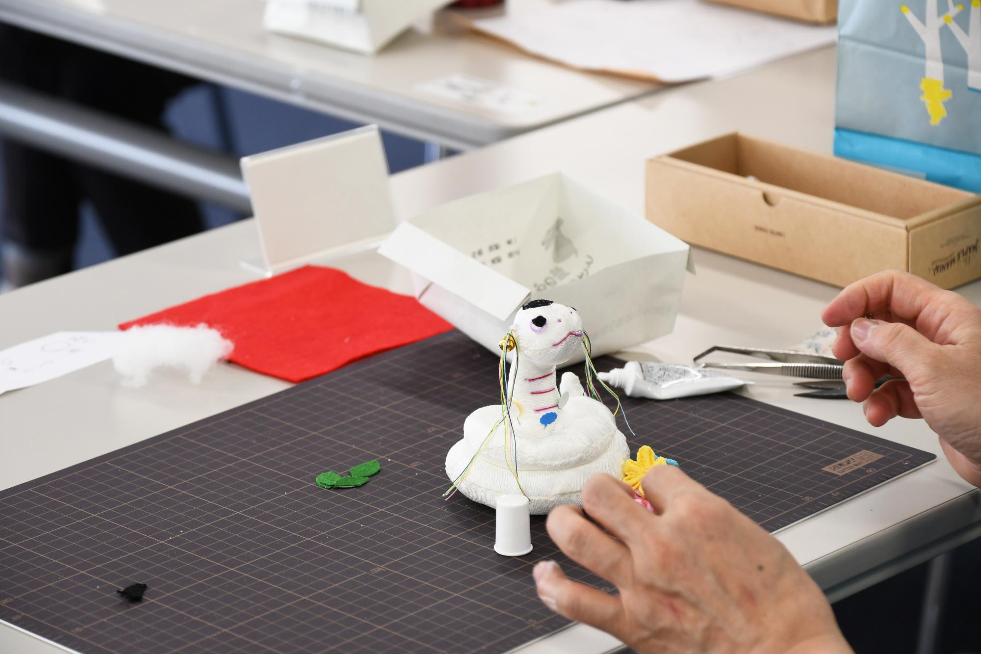 20241129ちりめんで作る干支飾り6