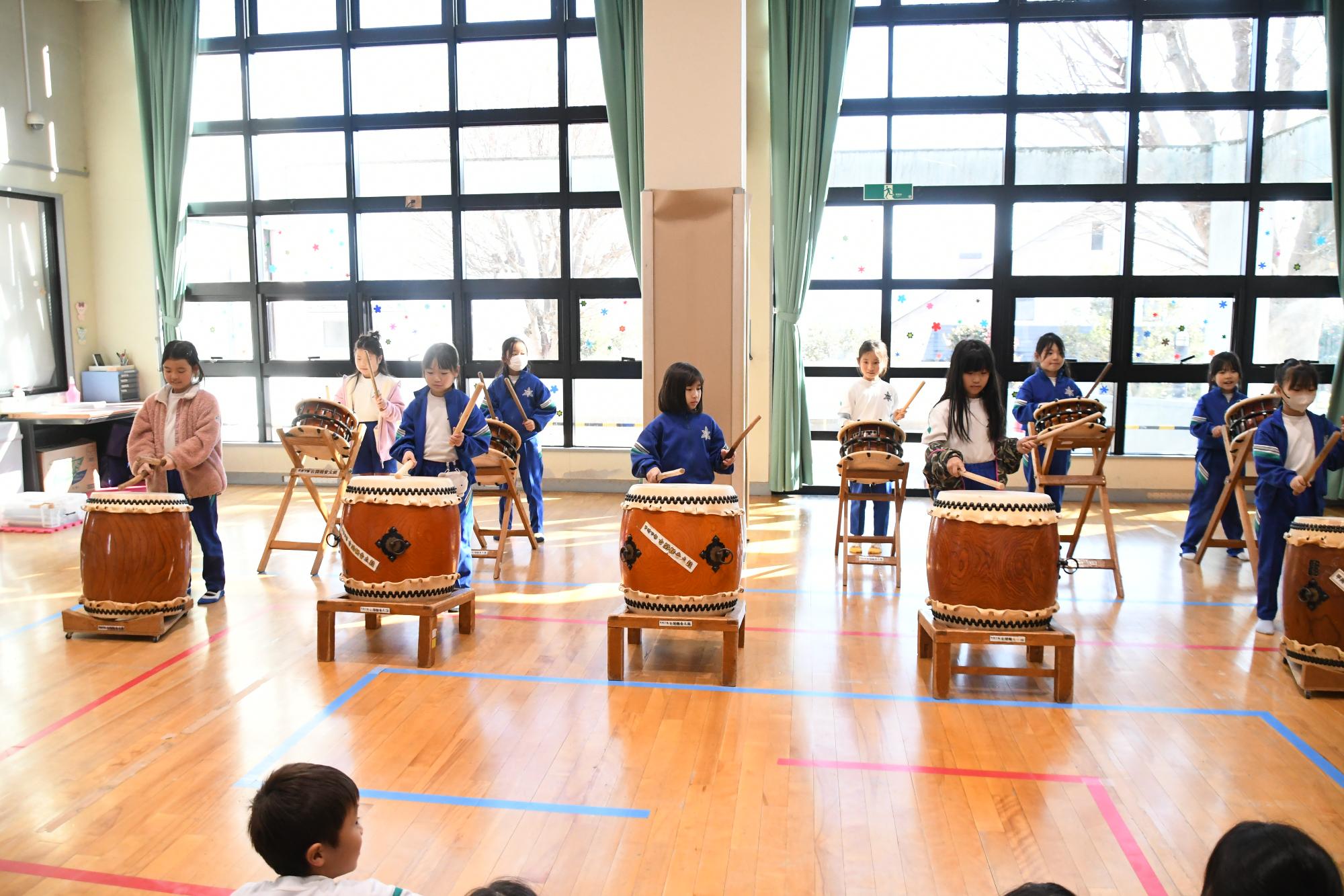 20250122竜王北児童館和太鼓体験1