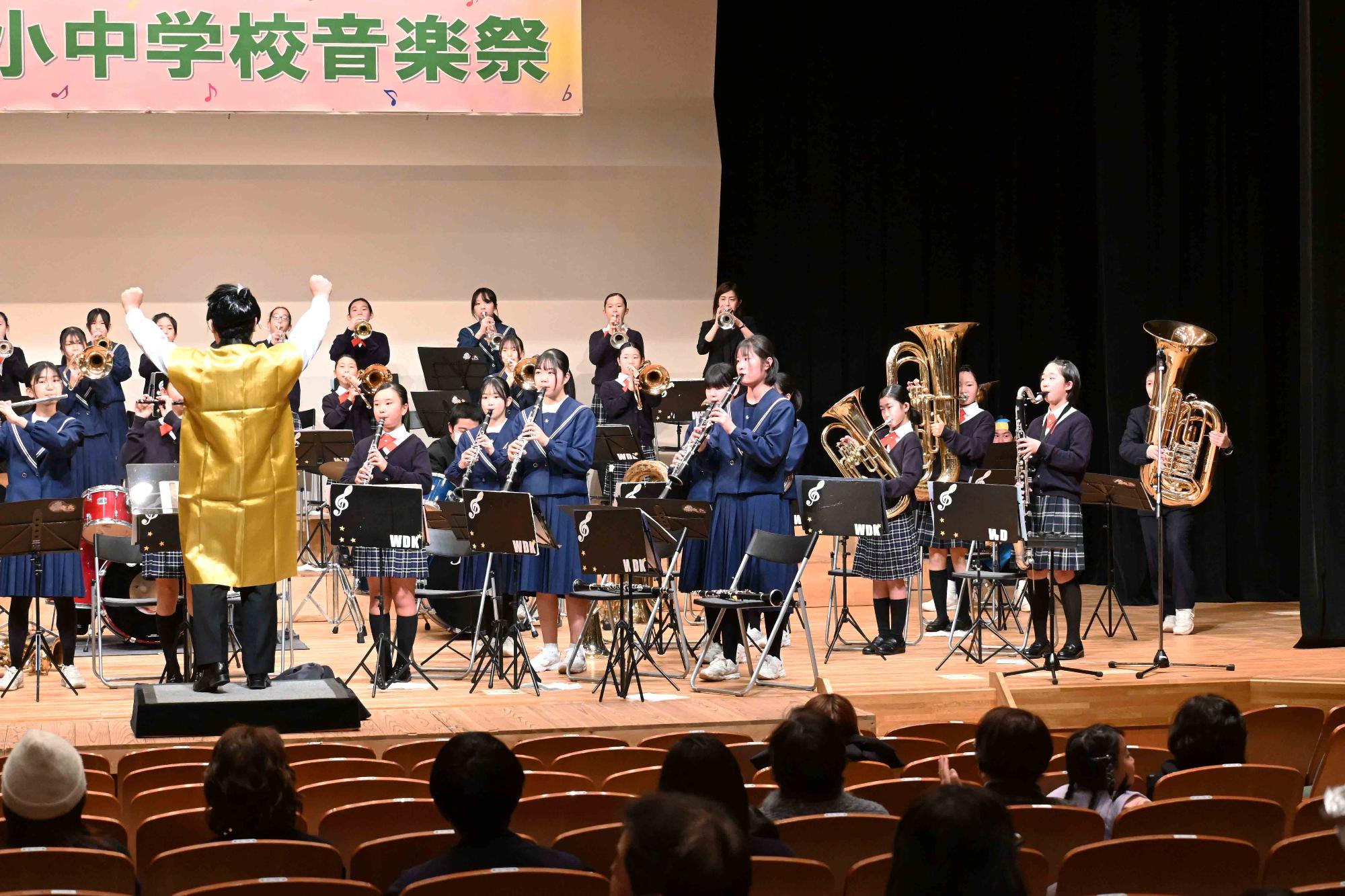 小中学校音楽祭1644