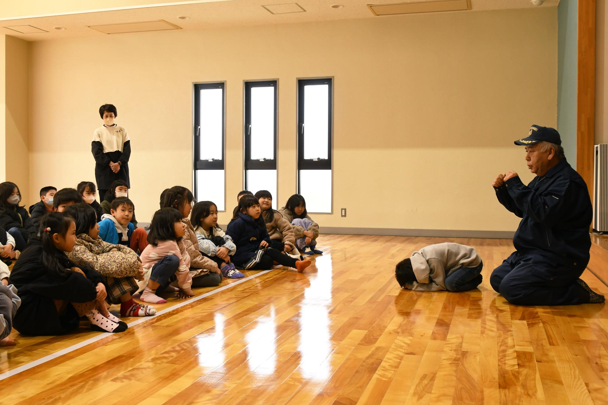 20250205起震車体験2