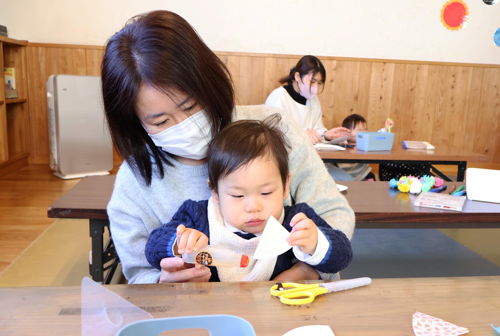 20250227ひなまつり制作6